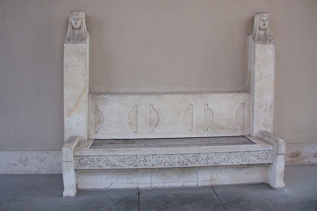 更在于他 更在于他